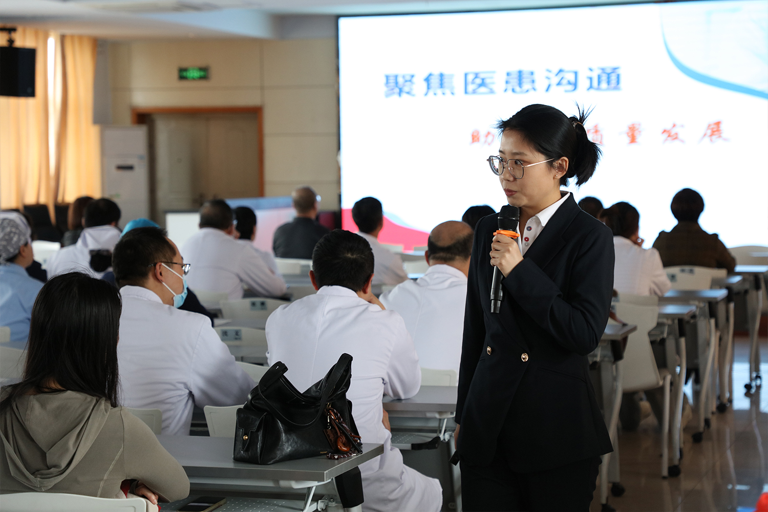 1744775303324963.jpg 2.jpg